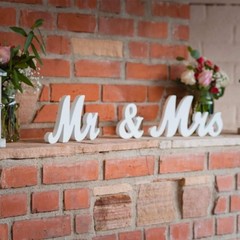 Sturdy Wooden Mr & Mrs Wedding Sign, Perfect for Indoor & Outdoor Celebration