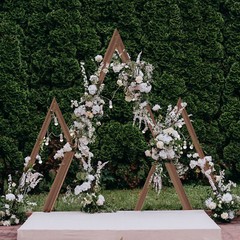 Reusable Large Heavy Triangular Wedding Arch Backdrop Stand Wooden Flowers Frame