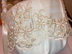 New in box Studio His & Hers Ivory White Stain Bridal Wedding Flower Girl Basket