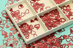 ONLYKXY 1200Pcs Love Heart Shaped Confetti, Table Wedding Decoration, Red