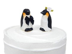 Penguin Cake Topper Bride Groom Love Bird Winter Wedding Carved Wood Statue