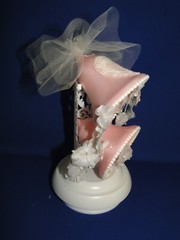 New Vintage Wilton «Chapel Bells » Wedding Cake Top, Pink satin bell, 103-2415