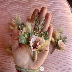 Lot Of 6 Light Pink Boutonnieres For Men/Grooms Wedding Artificial/dried Flowers
