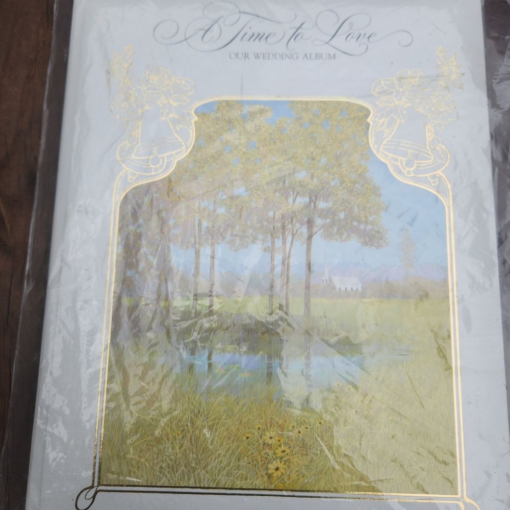 A Time To Love Our Wedding Album Hallmark Bridal Keepsake Photo Album White Gold