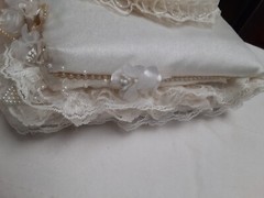 White Lace Satin Cloth Beaded Padded Wedding Photo Album Handmade VTG 15/10