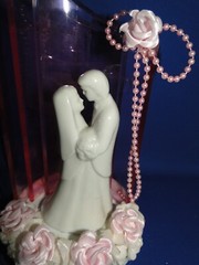 New Vintage Wilton «Reflection» Wedding CakeTop, white porcelain, pink 117-305R