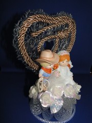 New Western Bride & Groom & Cowboy Hat, Rope Decored Heart Wedding Caketop, #132