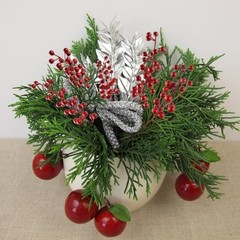 Artificial Berries, 2pcs Artificial Redberry with Stems 27.5″ Lifelike Fruits