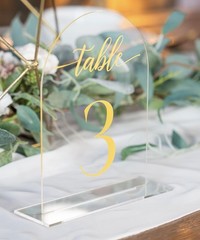 15 PCS 5×7 Clear Arch Acrylic Wedding Table Numbers 1-15 with Gold Font