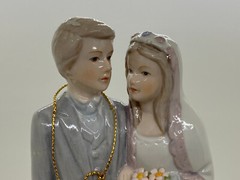 Vintage Lefton Porcelain Bride & Groom Cake Topper-Wedding, Party Decor 7-1/2″