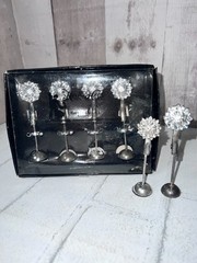 Studio His and Hers Place Card Holders Set of 4 Plus 2