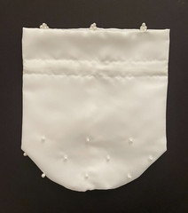 White SATIN POUCH BAG with BEADS Pearl Wedding Favor Guest BOMBONIERE