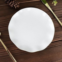 Round Plastic Salad Dinner Plates Gold Wavy Rim Party Disposable Tableware