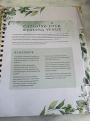 BEAUTIFUL GOLD BINDED WEDDING PLANNER