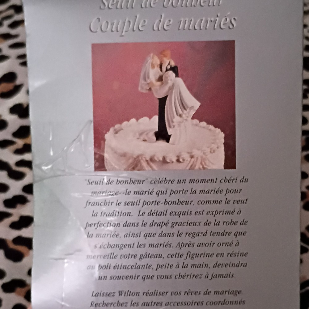 Wilton Threshold of Happiness Bride & Groom Wedding Cake Topper Figurine 5 in