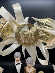 9″ Vtg Plastic Coast 1980 Novelty 50th Anniversary Gold Wedding Cake Topper