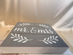 David Tutera Mr & Mrs Chair Signs Table Decoration Set Gold Gray Wedding 3pc