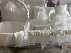 Studio His & Hers Wedding Ensemble Set-4 Pieces NIB