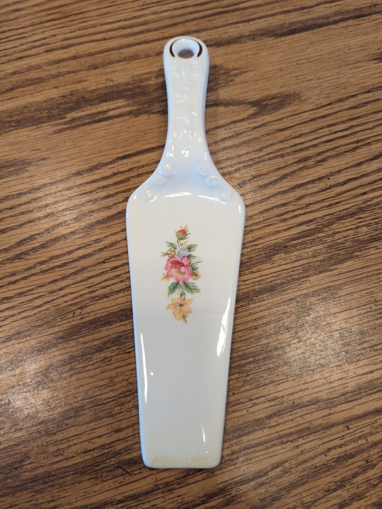 Vintage Decorative Porcelain Cake Server Cutter Holiday Wedding Birthday Etc.