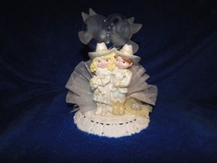 New Western Cowgirl Cowboy Couple Wedding Cake topper with Kissing Doves