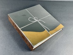 Vera Wang Guest Book