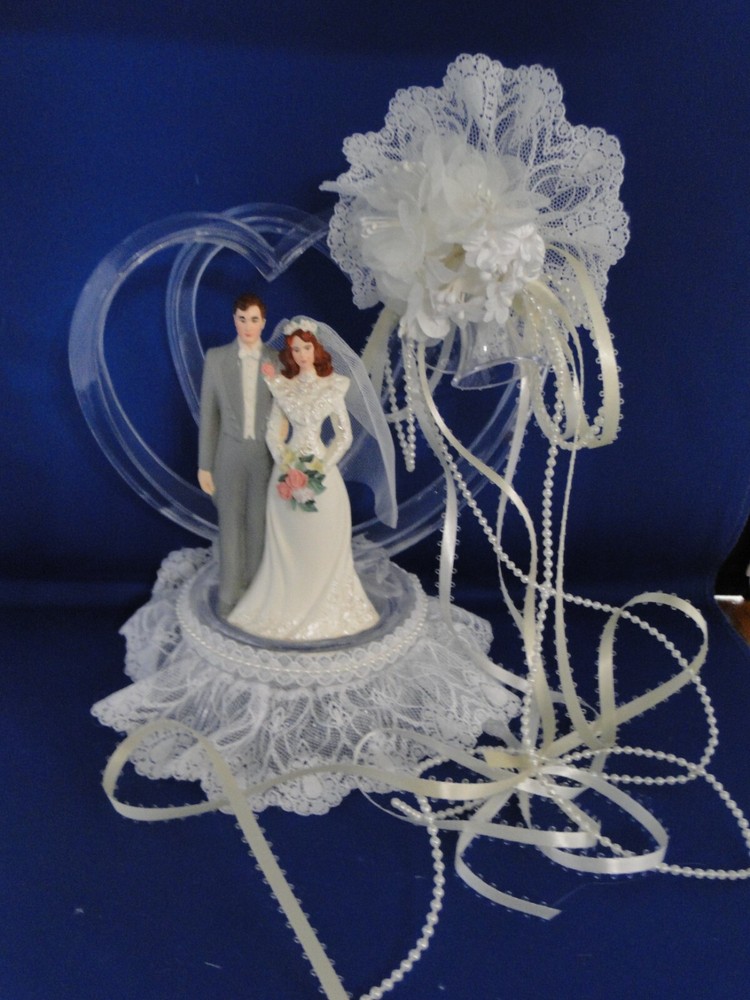New Wilton Designer Series «I Do» Grey Tux Wedding Cake Top # 0101-1779