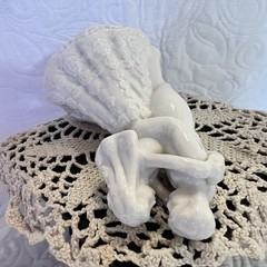 White Porcelain Bride & Groom Wedding Cake Topper Figurine 5.5″ Dancing Romantic