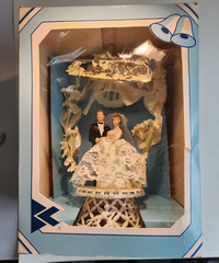 Vintage Lace And Plastic Wedding Cake Topper Bride & Groom Arch