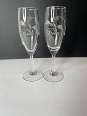 Cala Lily Champagne Wedding Toasting Flutes Bride Groom Etch Set Of 2