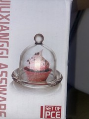 Glass Dessert Dome with Base, Mini Decorative Cake Tray 4x 4 x 3 inches