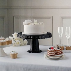 4 Round 13 in Plastic CUPCAKE STANDS Dessert Pedestals Scalloped Edges Party