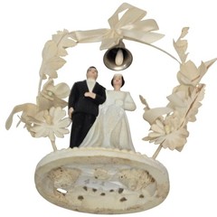 Vintage Wedding Cake Topper Bride and Groom Brown Hair Brunette 1950s