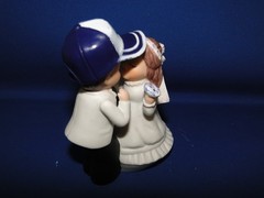 New Indianapolis Colts Kissing Bride & Groom Wedding Cake Top figurine with cap
