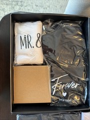 Mr & Mrs Fondblou Gifts For Couples Specialfly Gift Set
