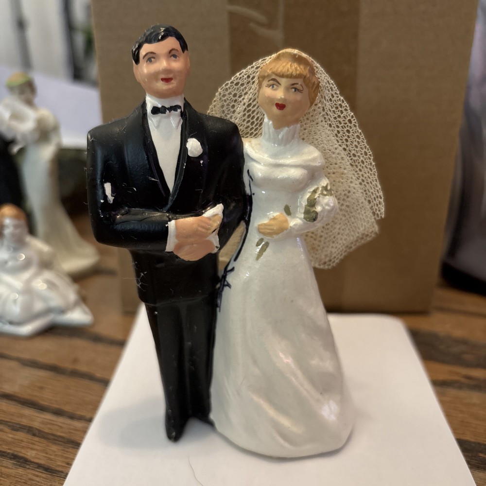vintage bride and groom wedding cake toppers