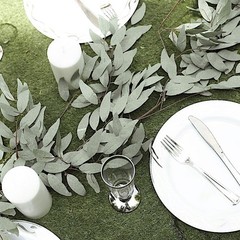 FROSTED GREEN 5 ft long Artificial Willow Foliage Garlands Wedding Decorations