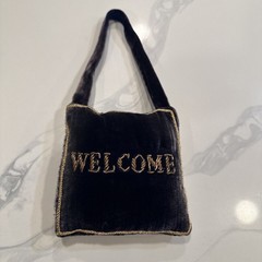 WELCOME/GO AWAY Honeymoon/Wedding gift Velvet, gold thread, bells-hangs on door
