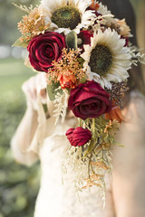 9 Inch Vintage Sunflower Wedding Bouquets for Bride Artificial Burgundy Rose Cas