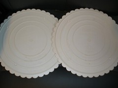 Wilton Circles of Strength Lot of 2 Scalloped Separator Plates 10″