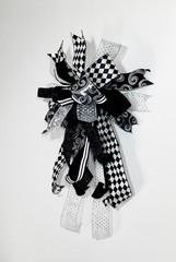 EXTRA LARGE DECORATION 6 RIBBON BLACK WHITE SILVER DESIGNER BOW READY TO USE