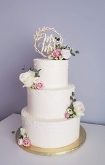Mr and Mrs Wedding Cake Topper Wooden Wreath Cake Toppers Rustic Boho Style