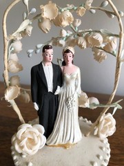 Vintage 1950s Wedding Cake Topper Bride Groom Floral Arch Mid Century