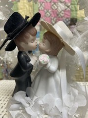Vintage Cowboy And Cowgirl Porcelain Wedding Cake Topper Floral W/Heart Shape