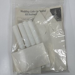 Wilton Wedding Cake Cathedral Kit #2104-2940 Sealed NOS Cake Supports Church