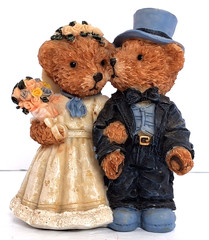 Teddy Bear Wedding Couple Figurine or Cake Topper Resin 4 3/8 in Tall Unbranded