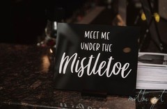 Wedding Sign (Mistletoe-Christmas)