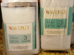 Waverly White Tulle w/Green Glitter 4 pkgs. + 1 Free (each 3 yd. pkg. 108″x54″)