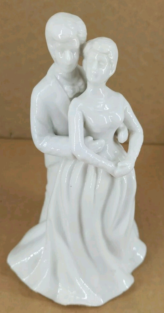 Porcelain Bride & Groom First Dance Wedding Cake Topper Keepsake Figurine 6″READ