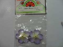 36 Vintage Darice Purple Apple Blossom Petals – 1 1/2″ Petals