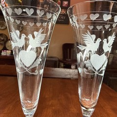 Wedding Toasting Fluted Champagne Glasses Lovebird And Hearts